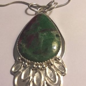 Stunning 925 Sterling Silver Ruby Zoisite Necklace